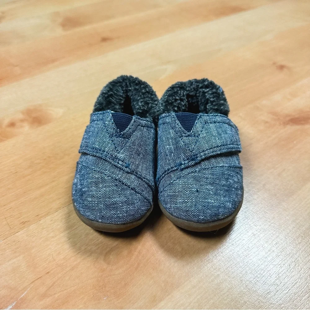 Toms Navy Blue Tiny Toms House Slippers Unisex Baby Hard Sole Shoes Size 3